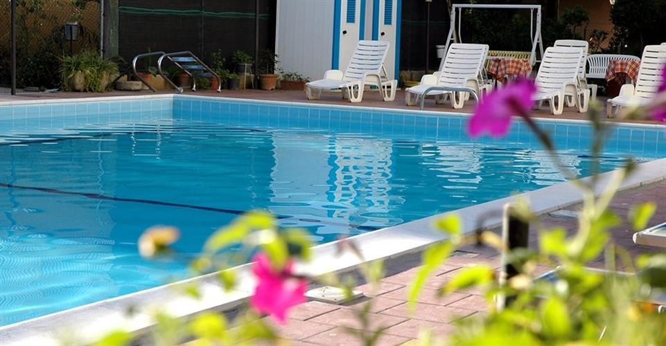 Hotel Roma Residenza Cervia Exterior foto